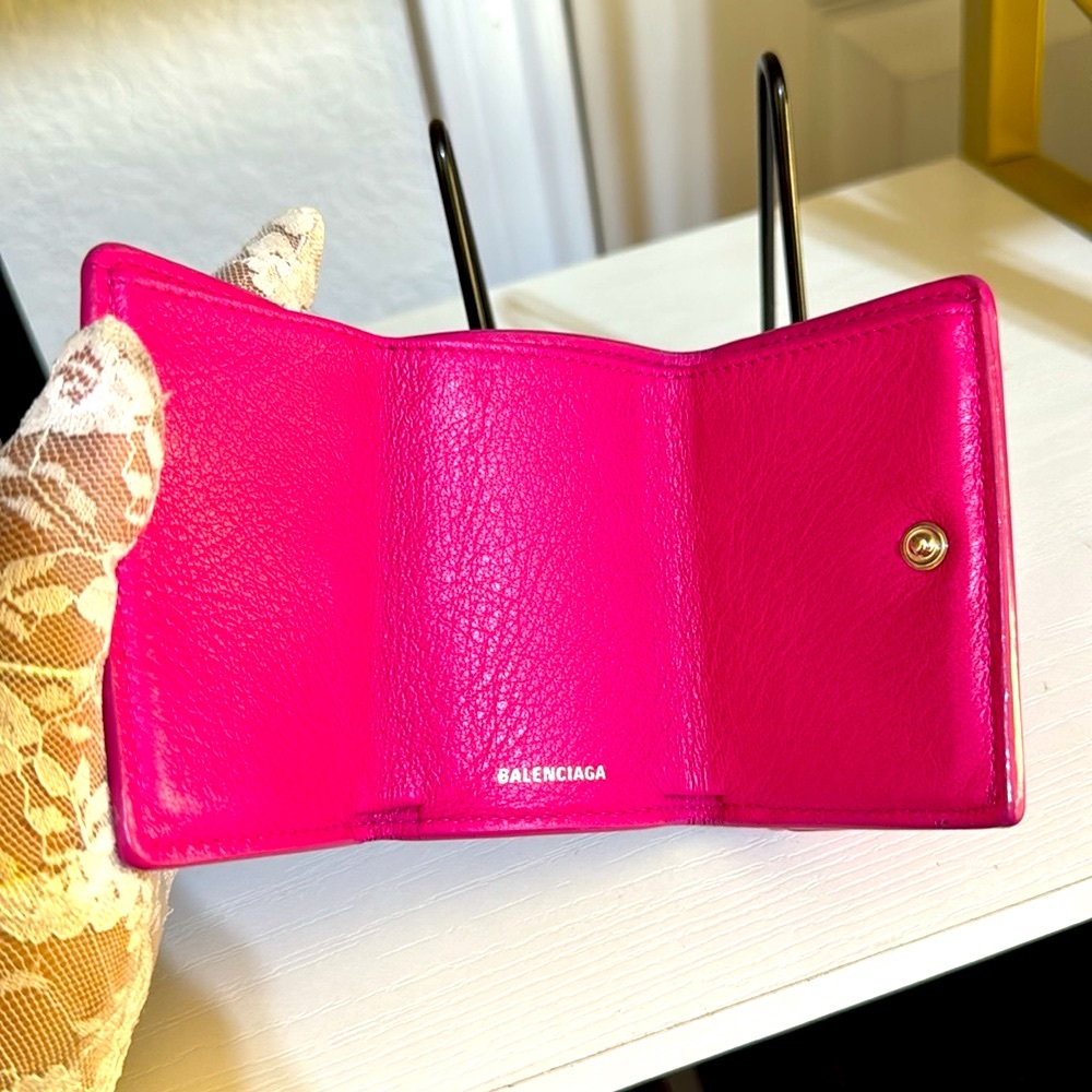 Authentic BALENCIAGA Everyday Mini leather Wallet - Picture 5 of 14